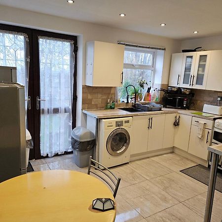 Monyhull Homestay - Near City Centre Kingsheath Nia Nec Bhx Birmingham Esterno foto