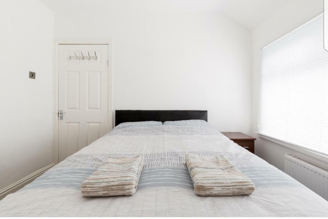 Monyhull Homestay - Near City Centre Kingsheath Nia Nec Bhx Birmingham Esterno foto